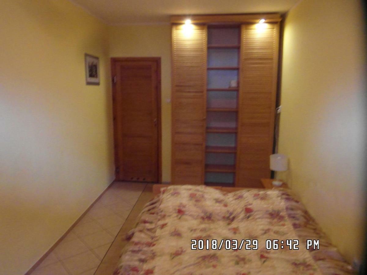 Iwona Hostel - Budget Rooms With Private Bathrooms ソポト エクステリア 写真